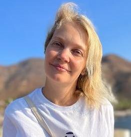 Астрова Яна