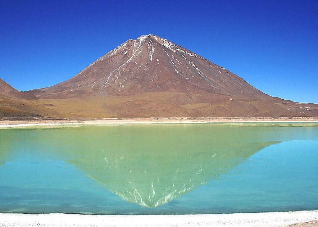 Salar de Uyuni: nascer do sol incrível e cemitério de trens - Apure Guria